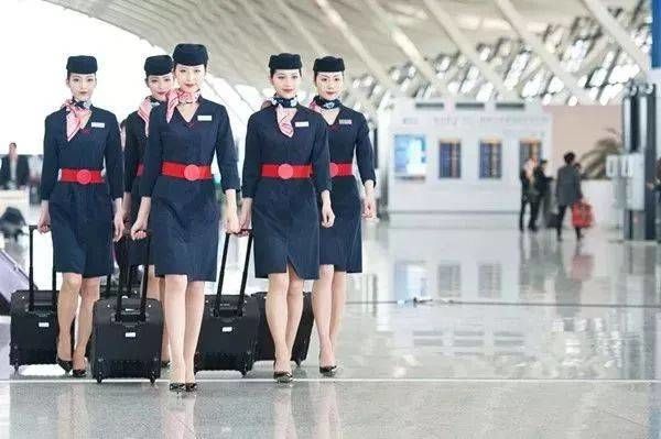 襄陽機(jī)場(chǎng)招聘（一）助理值機(jī)員20名、